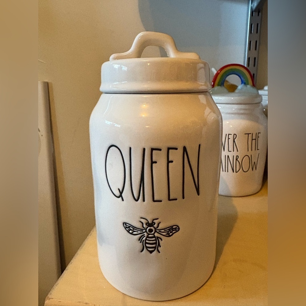 White Ceramic 'Queen' Jar with Bee Design